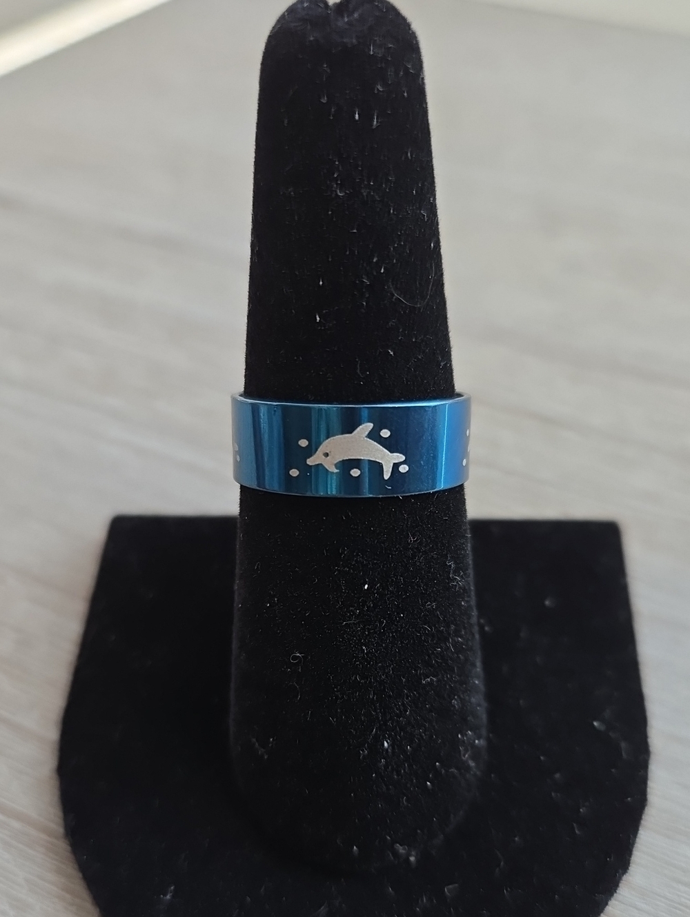 Blue Dolphin Stainless Steel Band Ring.Size 8